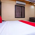 Hotel O J P Inn Near Patel Nagar Metro Station