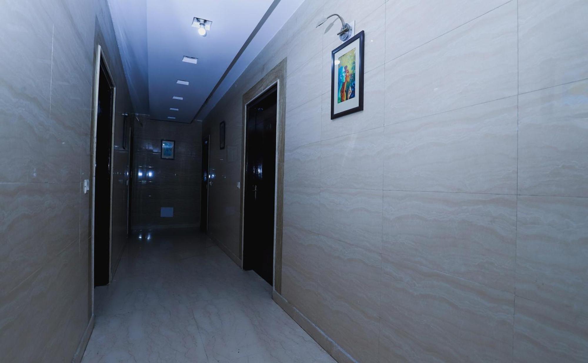 O J P Near Patel Nagar Metro Station Hotel New Delhi