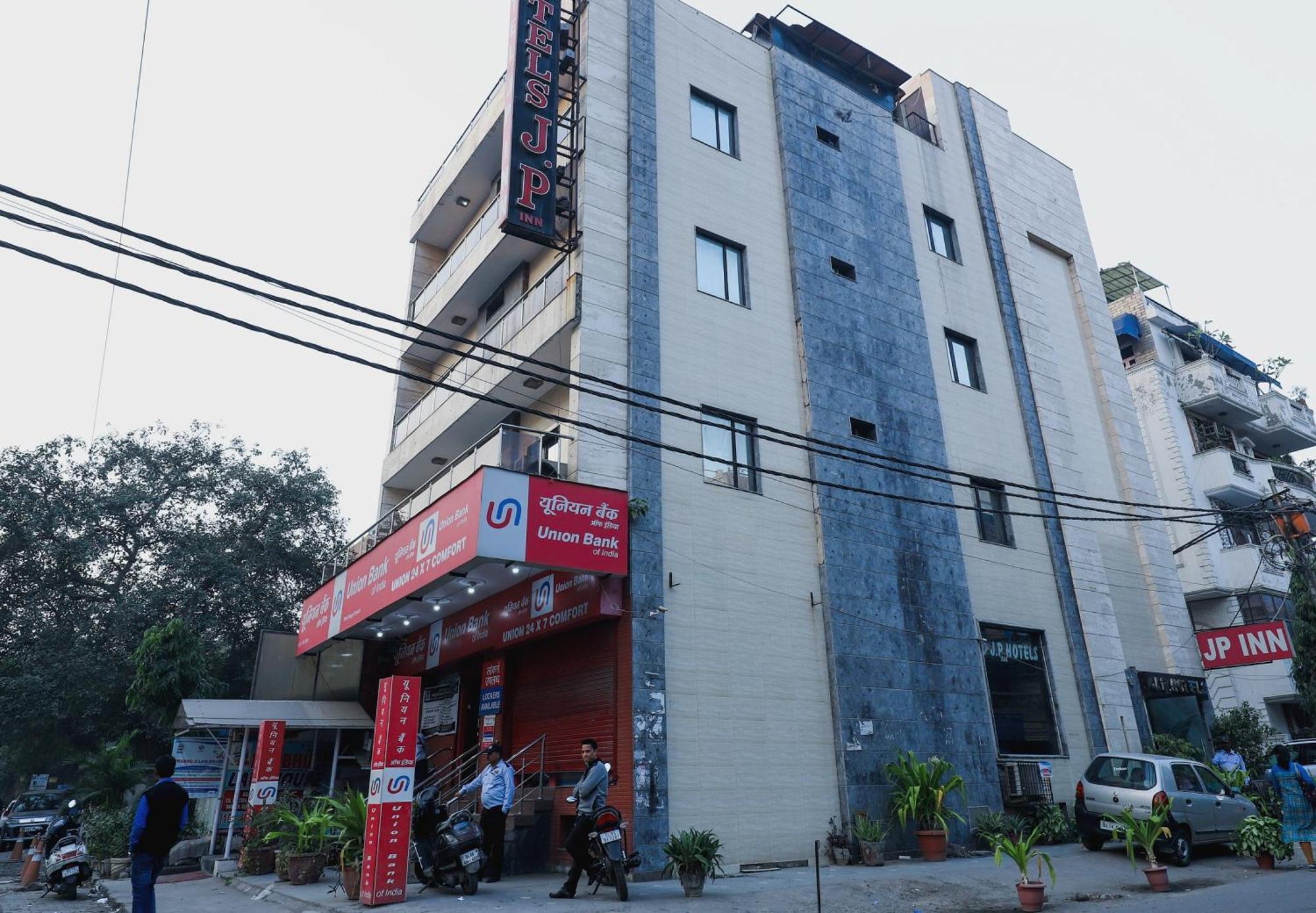 O J P Near Patel Nagar Metro Station 3* New Delhi