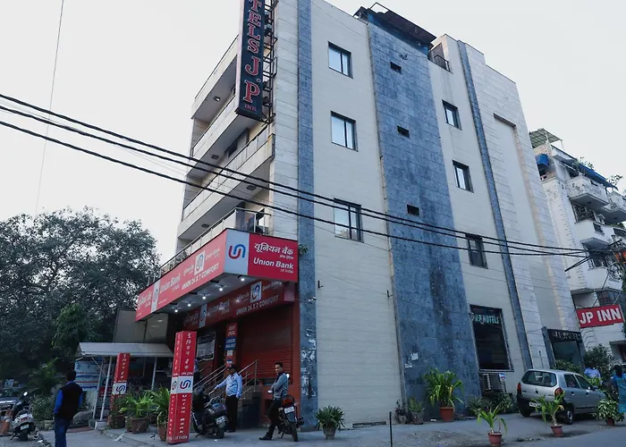 Super Hotel O J P Inn Near Patel Nagar Metro Station
